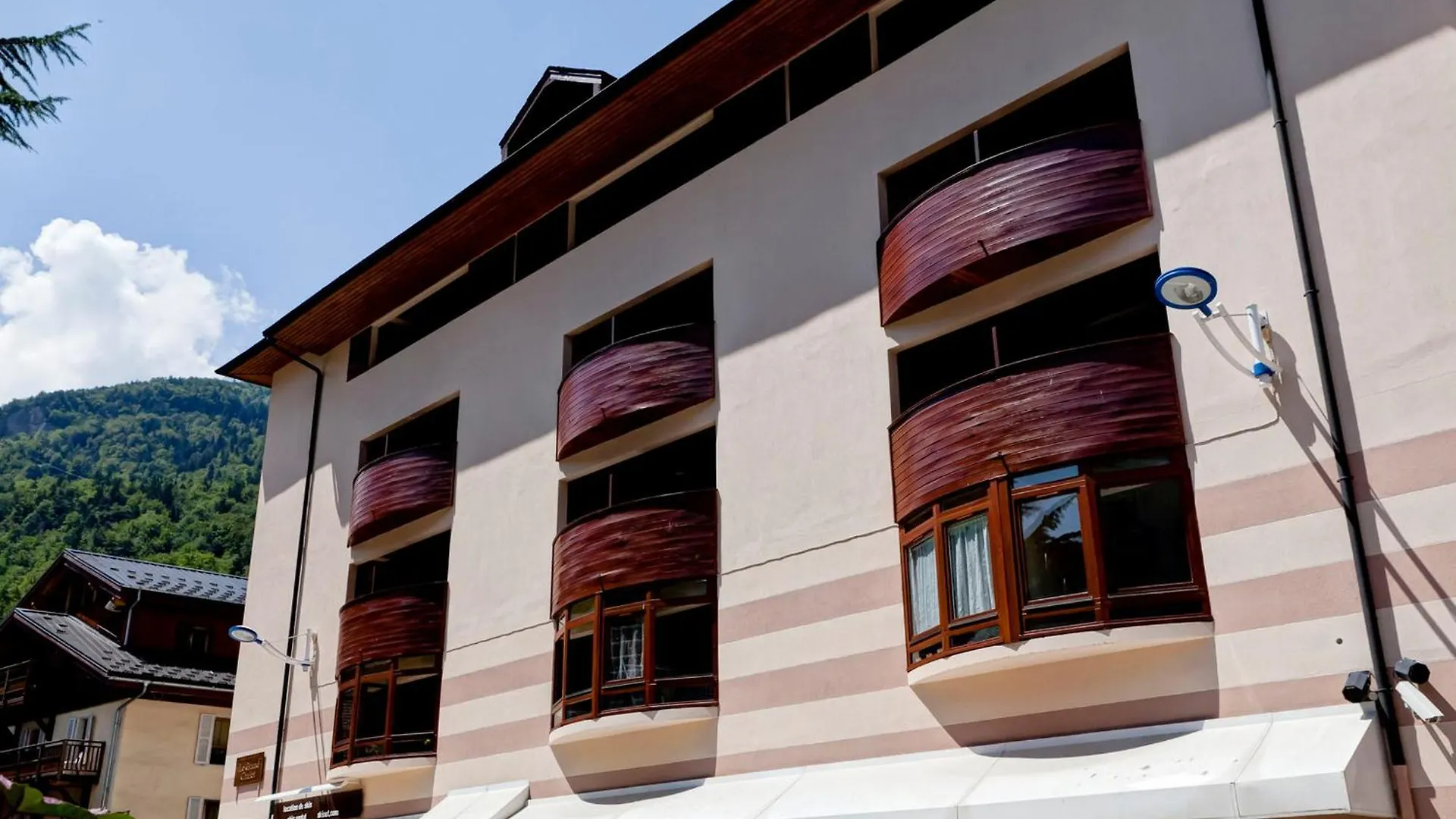 Apartment Studio 2 Pers, Centre-Ville, Pres Des Thermes, Balcon, Wifi, Telecabine A 200M, Parking Dispo - Fr-1-512-97 Brides-les-Bains