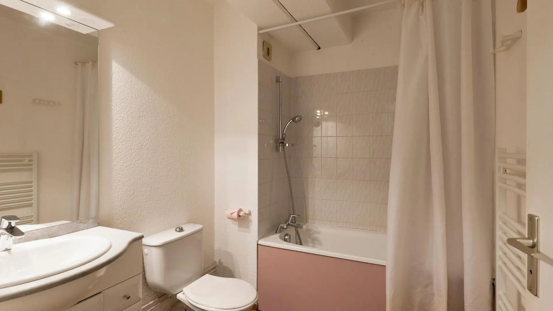 Studio 2 Pers, Centre-Ville, Pres Des Thermes, Balcon, Wifi, Telecabine A 200M, Parking Dispo - Fr-1-512-97 Brides-les-Bains Apartment